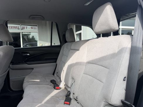 Used 2019 Honda Pilot LX image 21