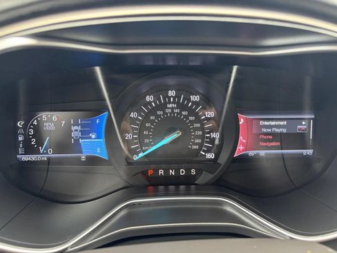 Used 2014 Ford Fusion SE w/ Equipment Group 202A FWD image 18