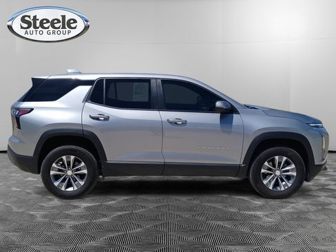 Used 2026 Chevrolet Equinox LT w/ Convenience Package II AWD/4WD image 4