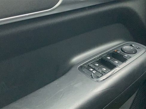 Used 2024 Hyundai Santa Fe SE image 18