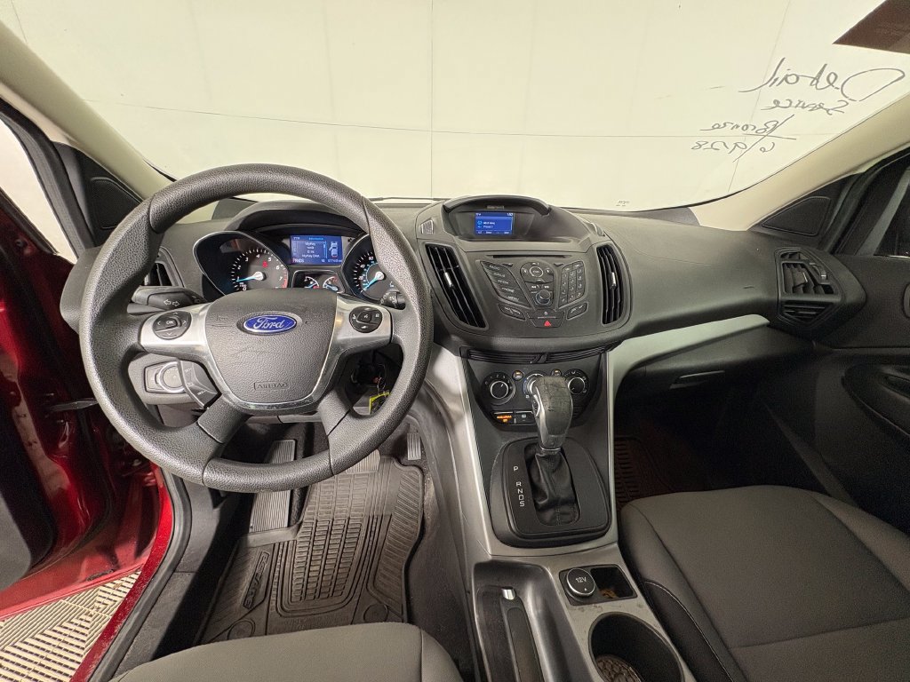Used 2015 Ford Escape SE FWD image 8