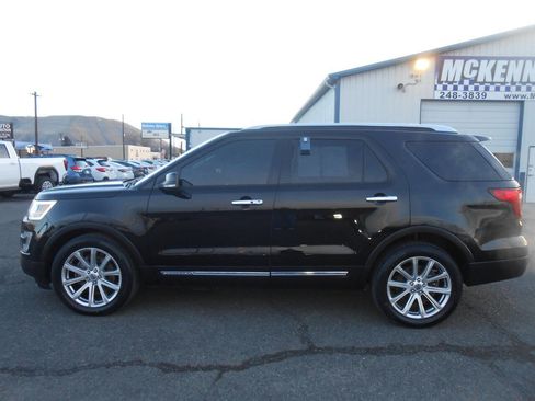 Used 2016 Ford Explorer Limited image 6