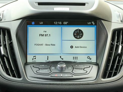 Used 2016 Ford Escape SE w/ Equipment Group 201A image 11