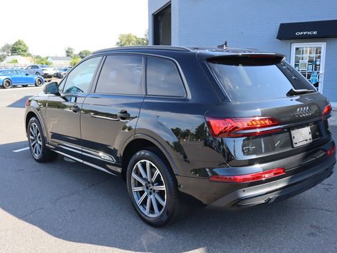 Used 2023 Audi Q7 2.0T Premium Plus w/ Premium Plus Package AWD/4WD image 8