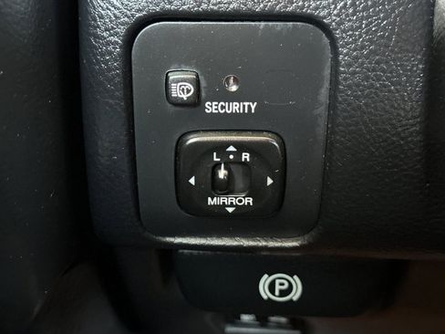 Used 2002 Lexus SC 430 Convertible RWD image 29