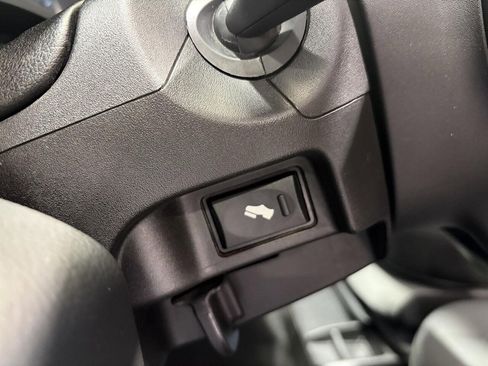 Used 2019 RAM 2500 Big Horn image 11