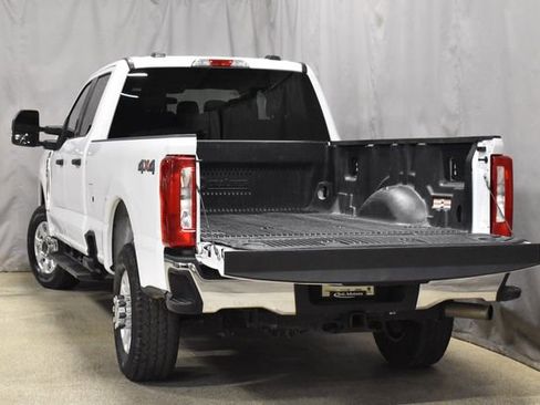 Used 2024 Ford F250 XLT image 10