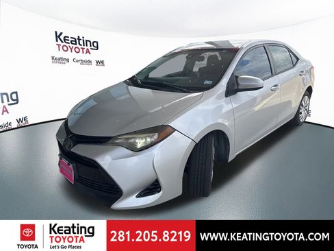 Used 2018 Toyota Corolla LE image 7