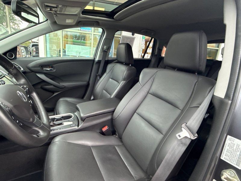 Used 2017 Acura RDX w/ Technology Package AWD/4WD image 12