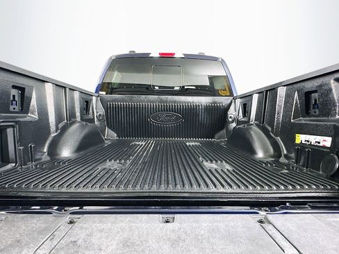 Used 2022 Ford F150 Lariat image 29