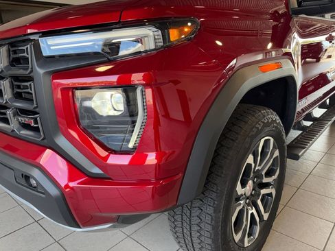 Certified 2024 GMC Canyon AT4 w/ AT4 Premium Package AWD/4WD image 26