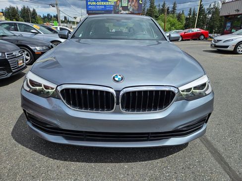 Used 2017 BMW 530i xDrive AWD/4WD image 2