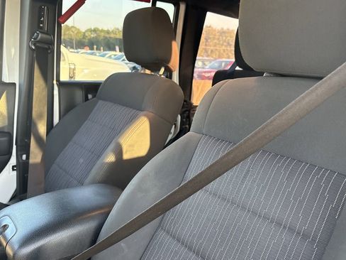 Used 2012 Jeep Wrangler Unlimited Sport image 11