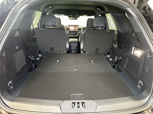 New 2026 Ford Explorer Tremor w/ Tremor Convenience Package AWD/4WD image 16