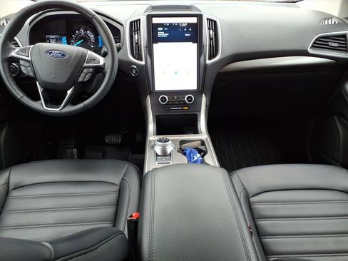 Certified 2023 Ford Edge SEL w/ Convenience Package image 12