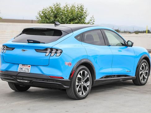 Used 2023 Ford Mustang Mach-E Premium AWD/4WD image 5