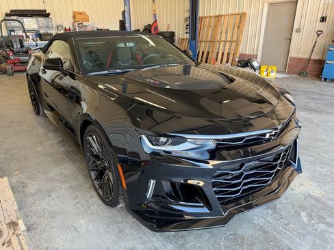 Used 2018 Chevrolet Camaro ZL1 image 37