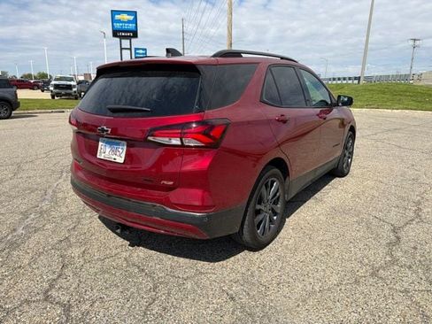 Used 2022 Chevrolet Equinox RS w/ RS Leather Package AWD/4WD image 5