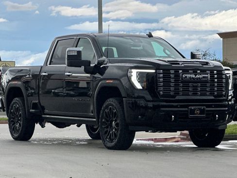 New 2026 GMC Sierra 2500 Denali Ultimate w/ LPO, Black Badging Package AWD/4WD image 9