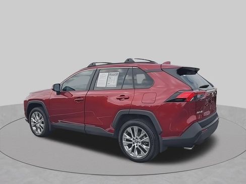 Used 2025 Toyota RAV4 XLE Premium w/ Weather Package AWD/4WD image 7