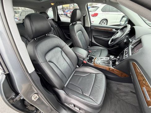 Used 2015 Audi Q5 2.0T Premium Plus w/ Technology Package image 13
