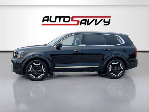 Used 2024 Kia Telluride S w/ S Sunroof Package FWD image 4