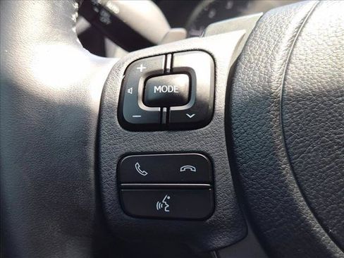 Used 2025 Lexus IS 300 w/ Premium Package RWD image 12