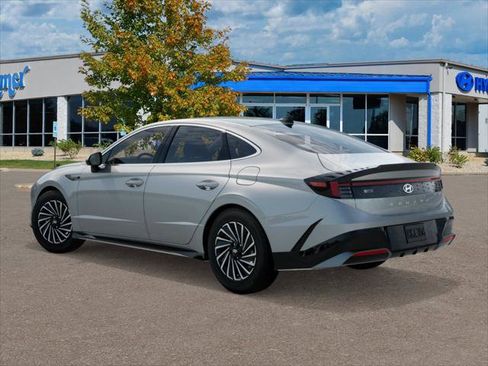 New 2025 Hyundai Sonata SEL image 5