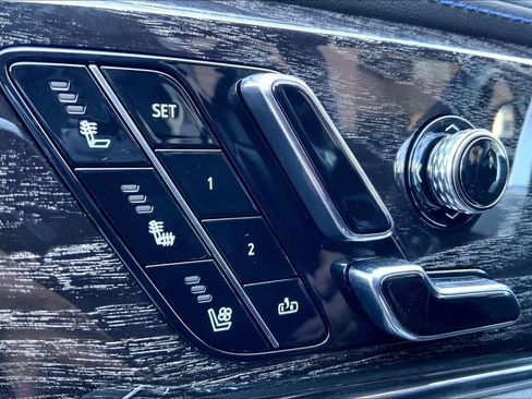 New 2026 Cadillac Escalade IQ Luxury 1 image 20