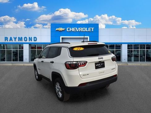 Used 2021 Jeep Compass Sport w/ Cold Weather Group AWD/4WD image 5