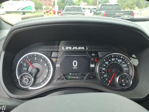 Used 2023 RAM 1500 Laramie AWD/4WD image 21