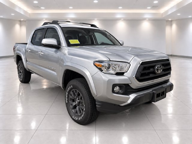 Used 2023 Toyota Tacoma SR5 AWD/4WD image 1