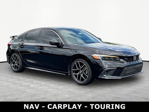 Used 2023 Honda Civic Sport Touring image 3