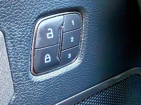 Used 2019 Ford F150 Raptor w/ Equipment Group 802A Luxury image 21