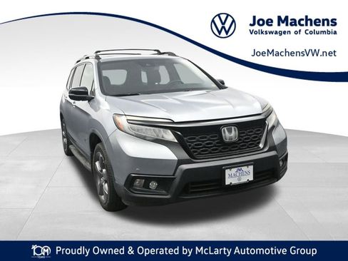 Used 2020 Honda Passport Touring image 1