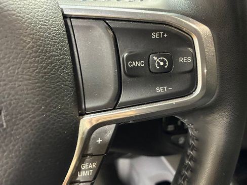 Used 2024 RAM 1500 Laramie AWD/4WD image 16