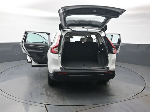Used 2023 Honda CR-V LX image 44