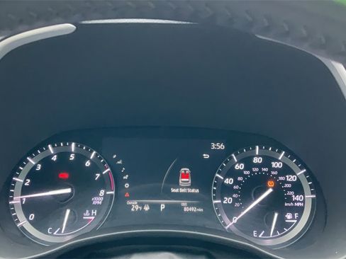 Used 2020 Toyota Highlander XLE image 19