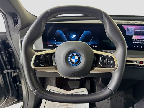 Used 2024 BMW iX xDrive50 w/ Sport Package image 12