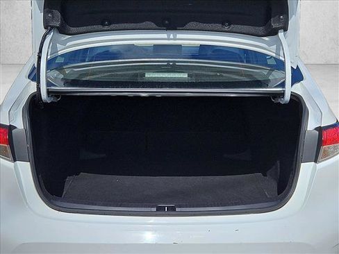 Used 2024 Toyota Corolla LE FWD image 6