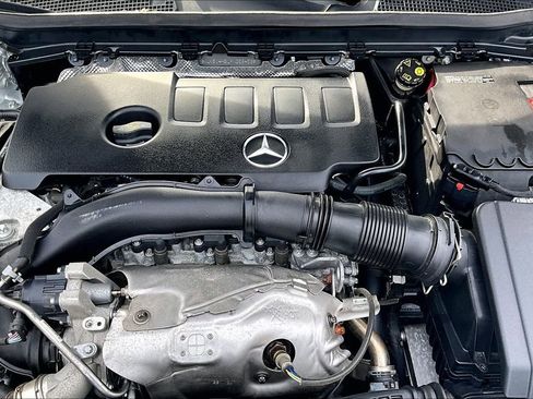 Certified 2023 Mercedes-Benz CLA 250 4MATIC image 9