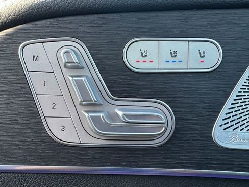 Used 2021 Mercedes-Benz GLS 580 4MATIC image 14