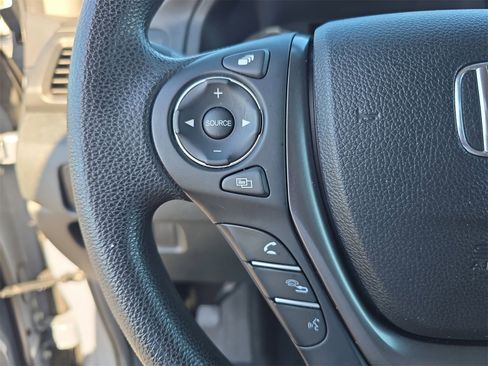 Used 2023 Honda Ridgeline Sport image 21