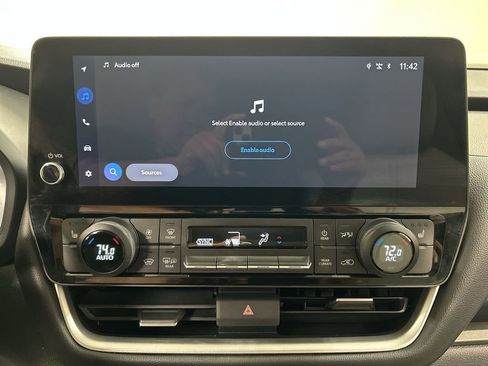Used 2024 Toyota Grand Highlander AWD image 14