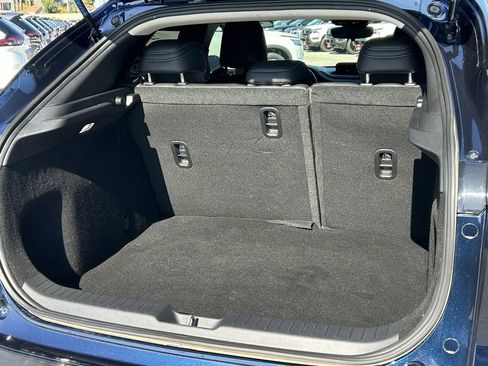 Used 2021 MAZDA CX-30 FWD 2.5 S w/ Select Package image 12