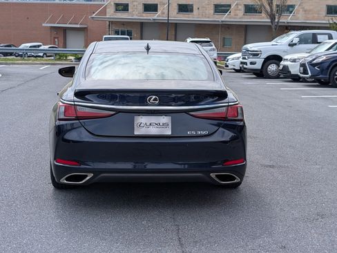 Certified 2023 Lexus ES 350 w/ Premium Package FWD image 4
