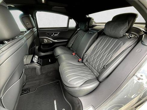 New 2026 Mercedes-Benz S 63 AMG S image 10