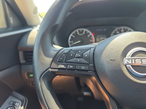 Used 2024 Nissan Sentra S FWD image 20