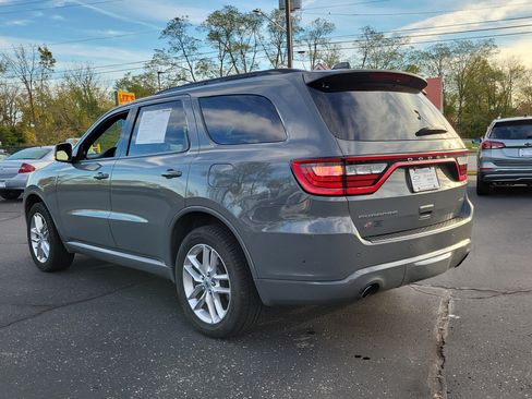 Used 2023 Dodge Durango GT AWD/4WD image 3