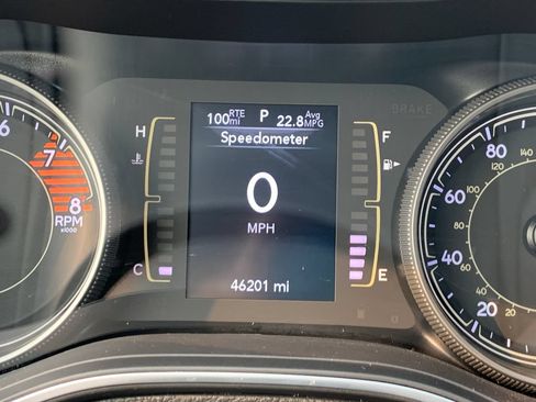 Used 2022 Jeep Cherokee Latitude AWD/4WD image 28
